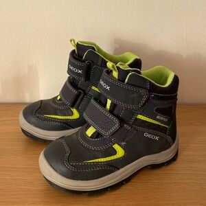 Geox. New. Size US 26, EU 9